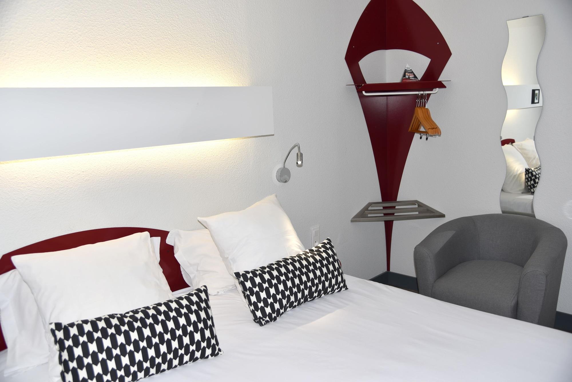 Brit Hotel Porte d'Espagne Perpignan Buitenkant foto