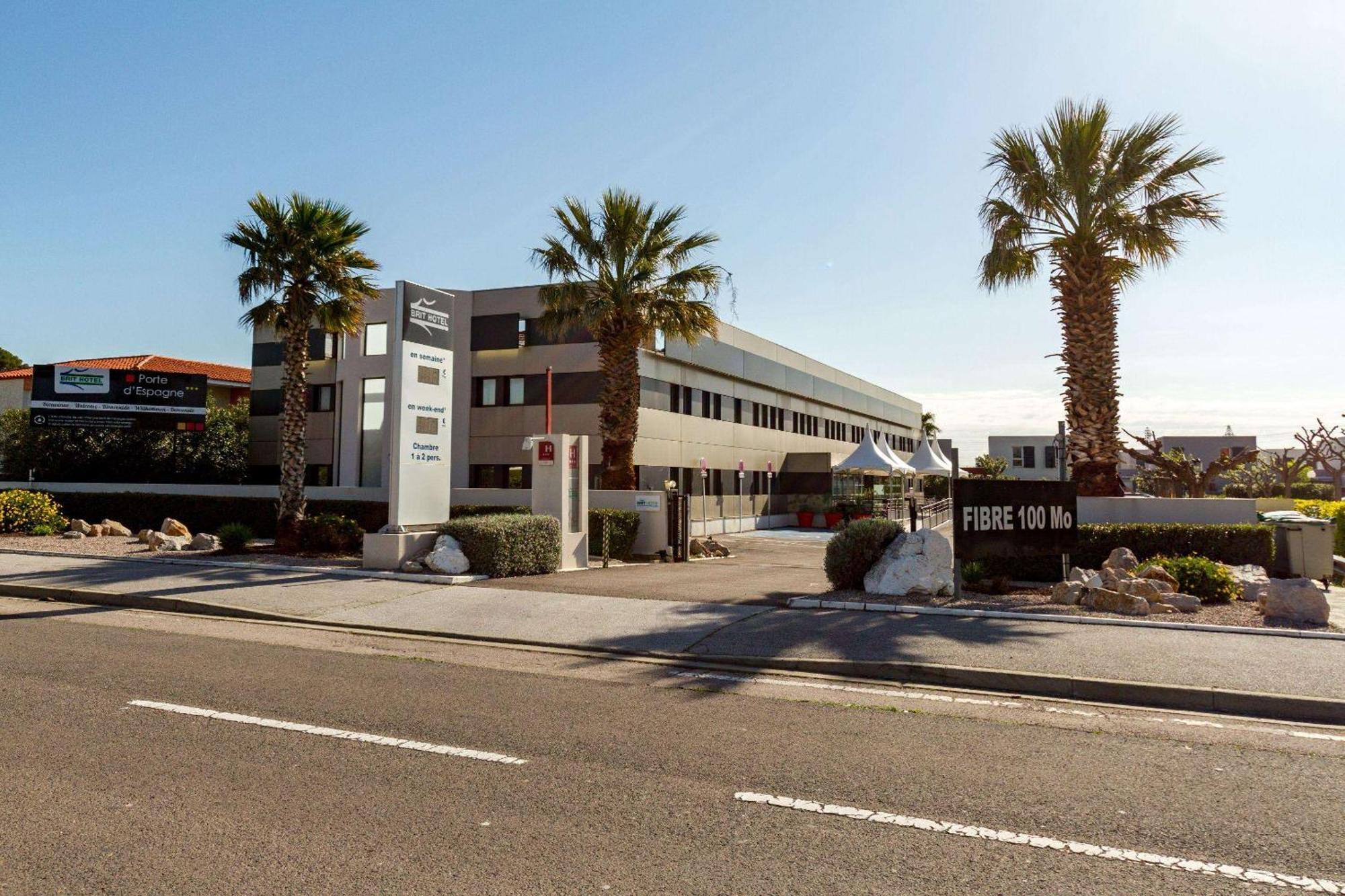 Brit Hotel Porte d'Espagne Perpignan Buitenkant foto