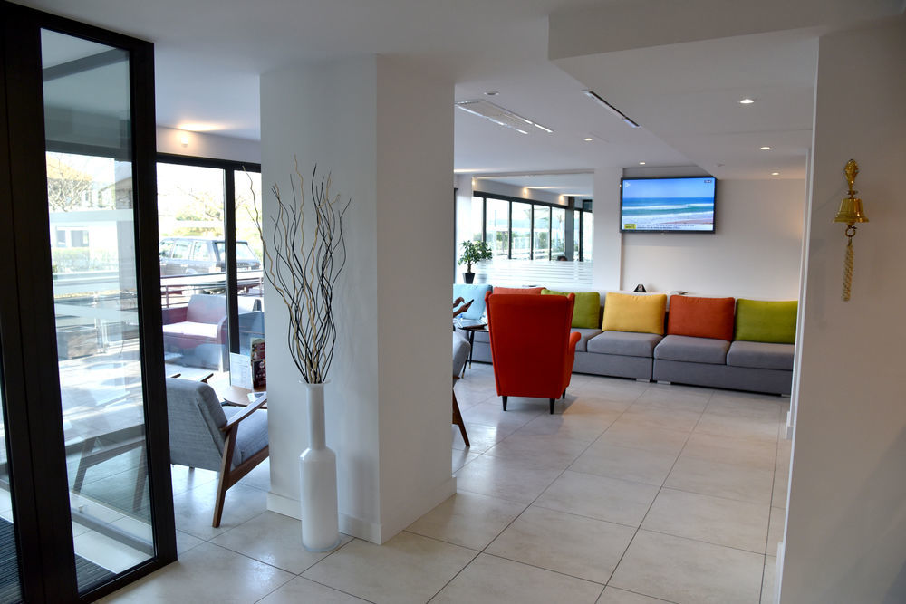 Brit Hotel Porte d'Espagne Perpignan Buitenkant foto
